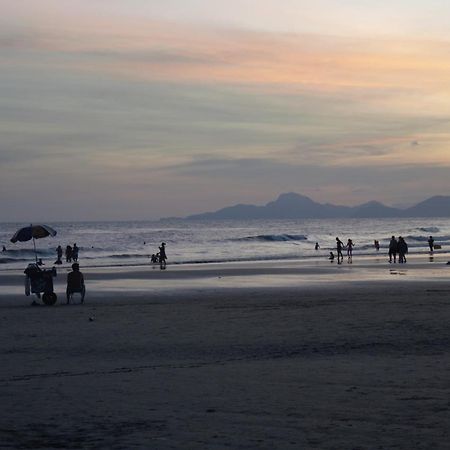 Hostel Ohanalu Surf House Itanhaém Dış mekan fotoğraf