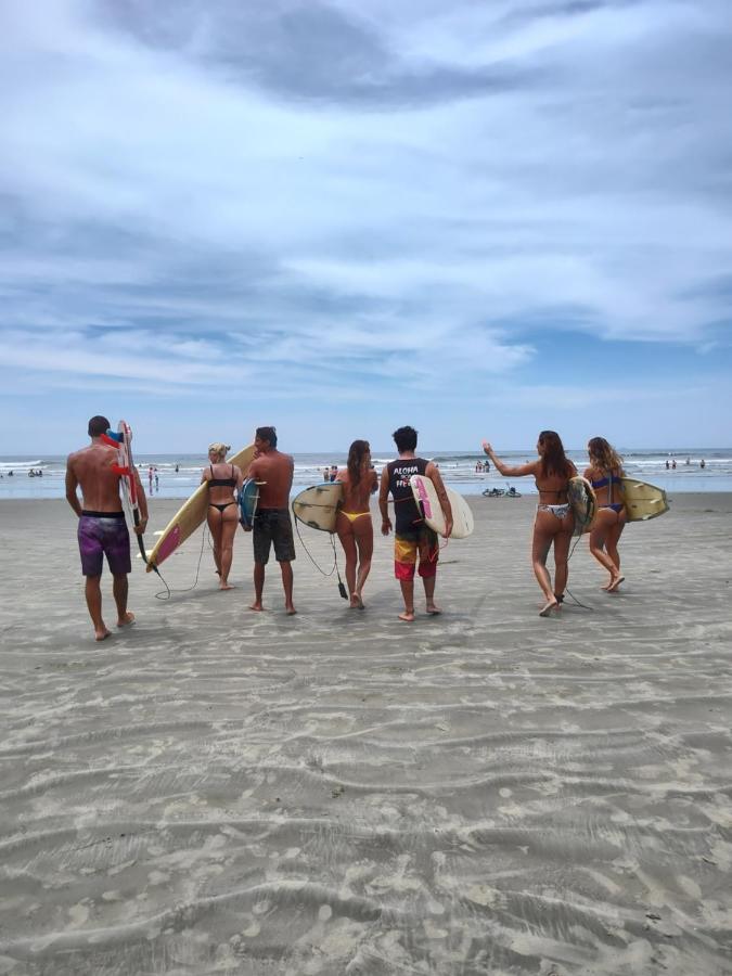 Hostel Ohanalu Surf House Itanhaém Dış mekan fotoğraf